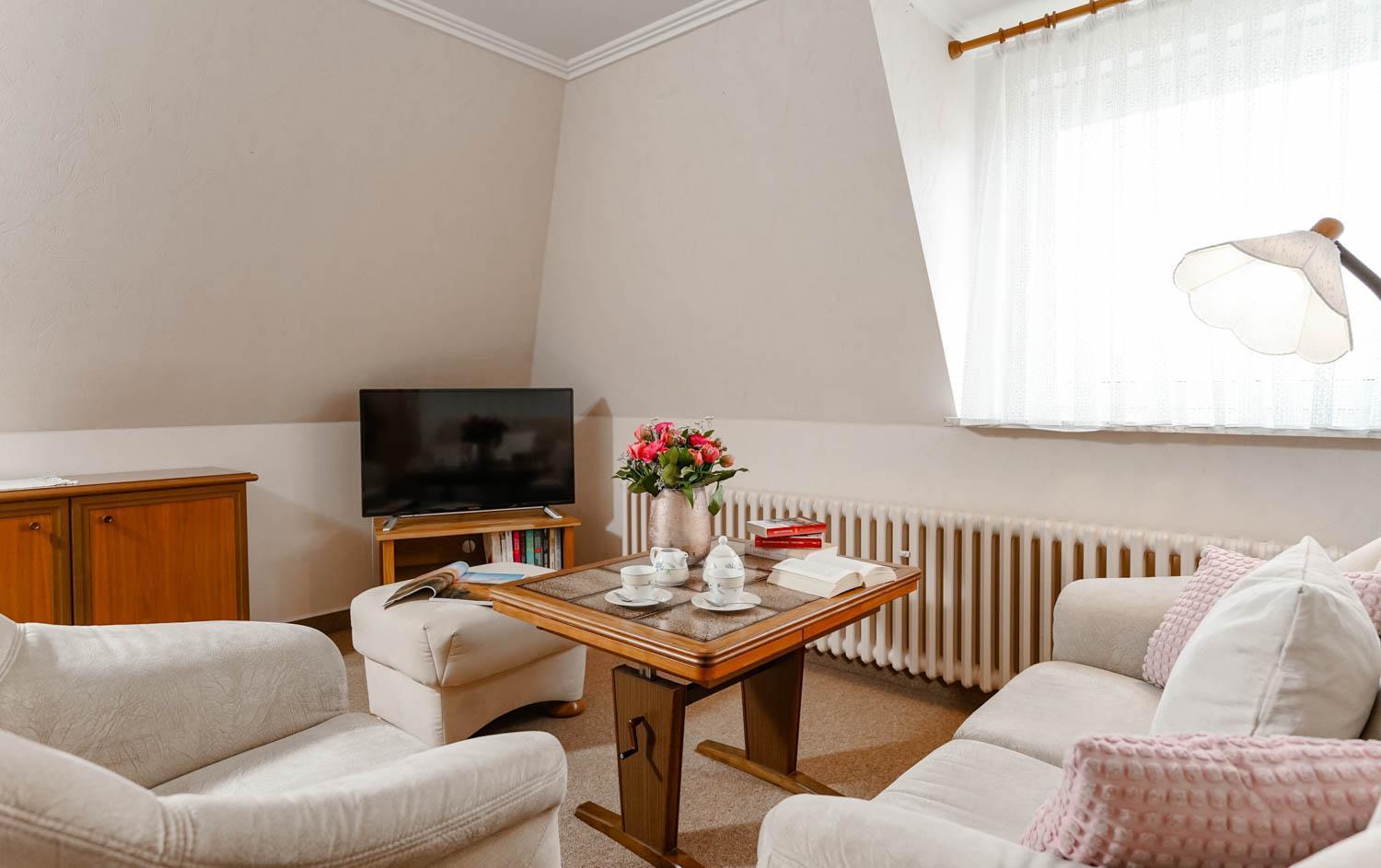Jule Im Haus Wega Apartment *